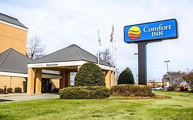 Comfort Inn Fayetteville Near Fort Bragg